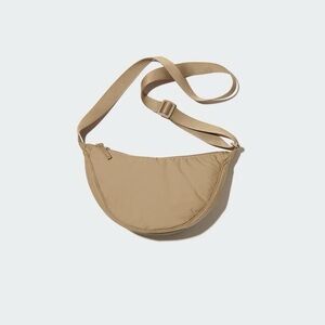UNIQLO Round Mini Shoulder Bag